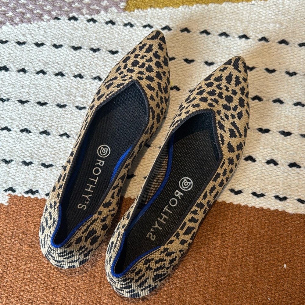 Size 10.5, Rothy’s The Point Retired Leopard